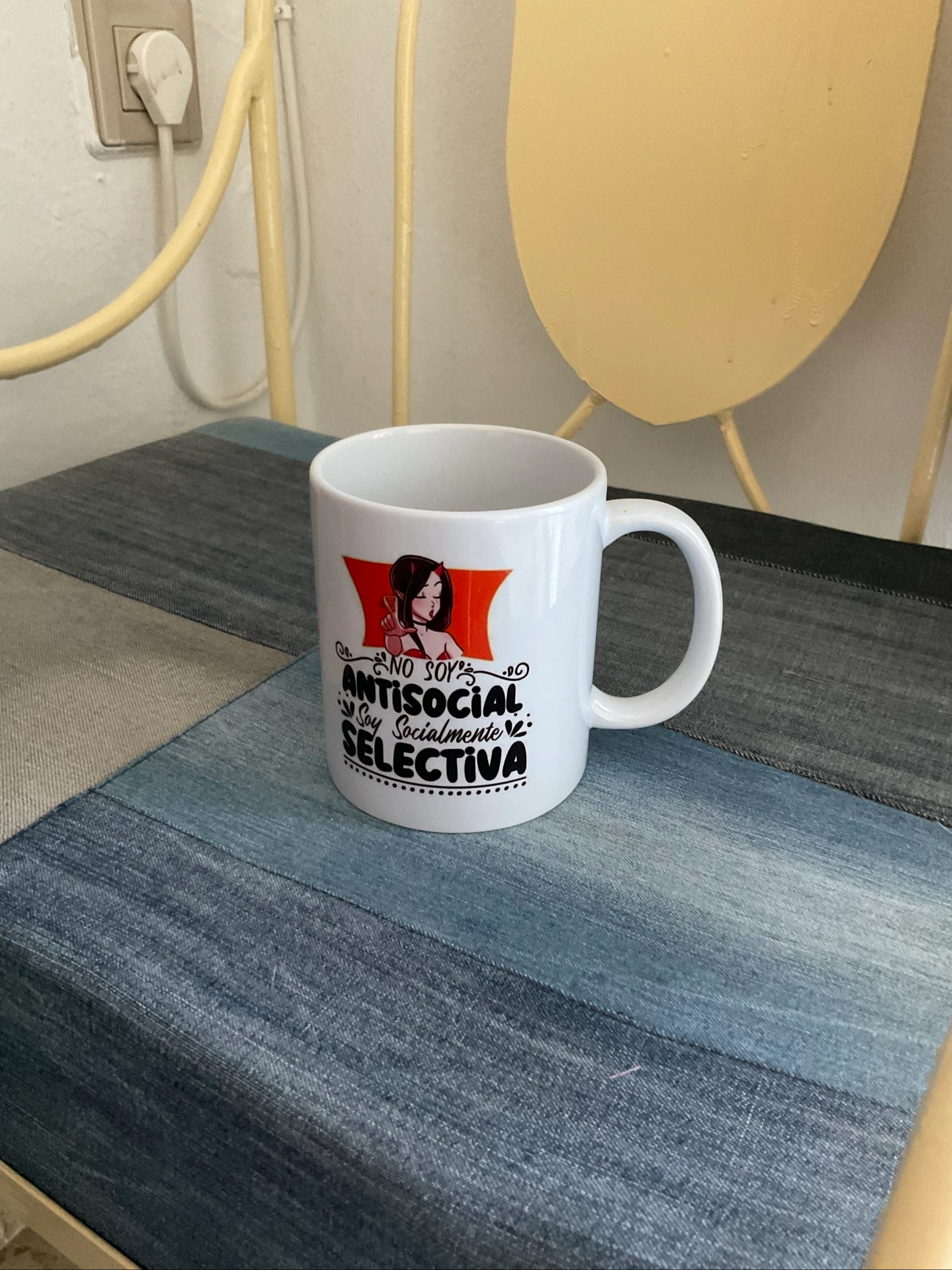 Taza no sou antissocial – photo 3